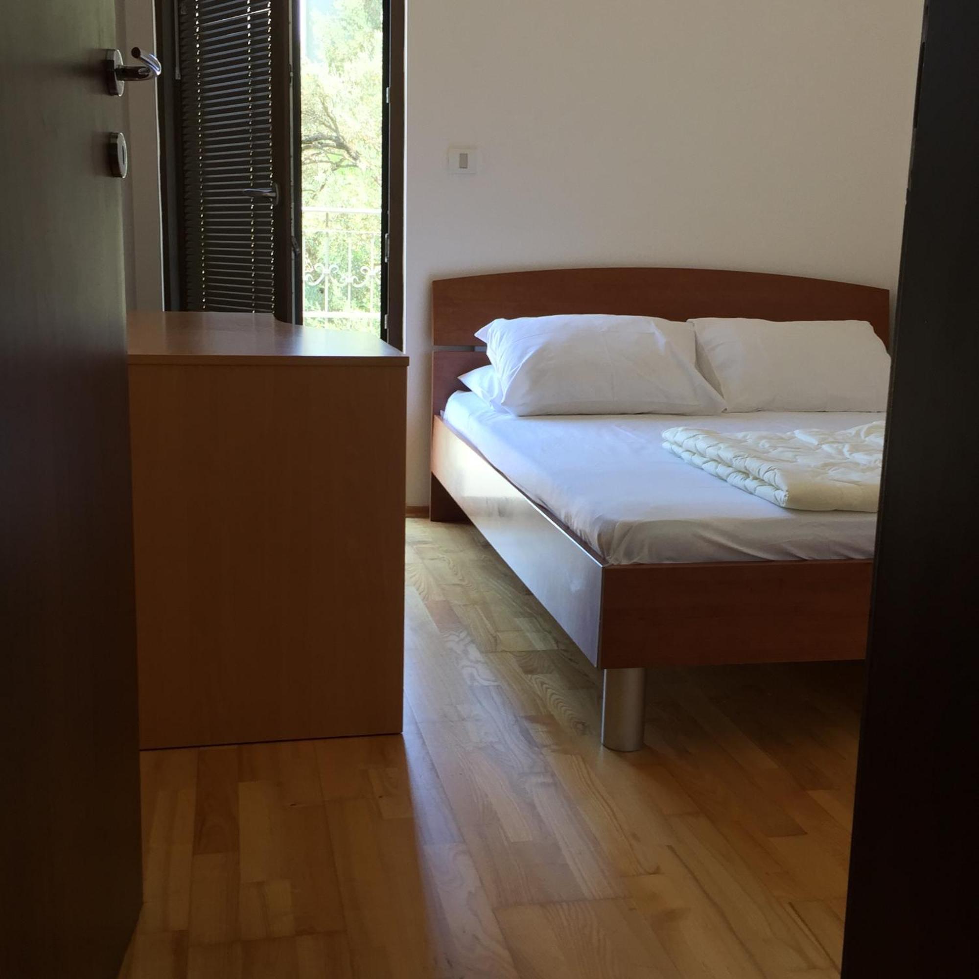 Apartments Ivan Petrovac Rom bilde